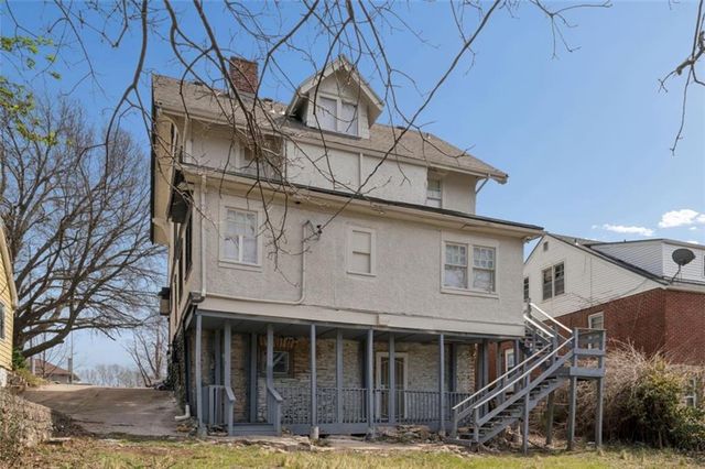 6046 Swope Parkway, Kansas City, MO 64130