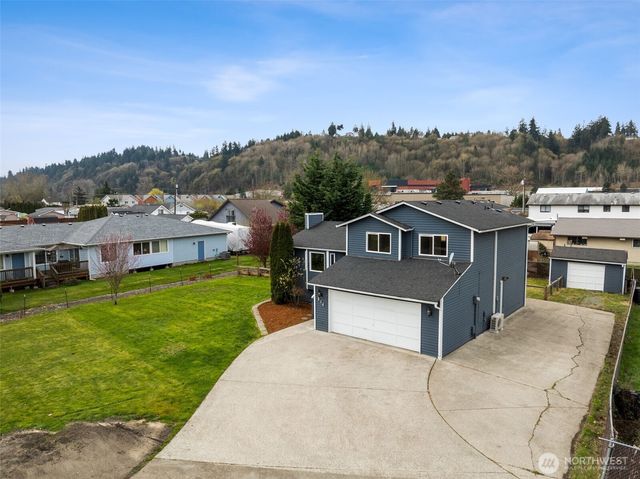 214 10th Avenue N, Algona, WA 98001