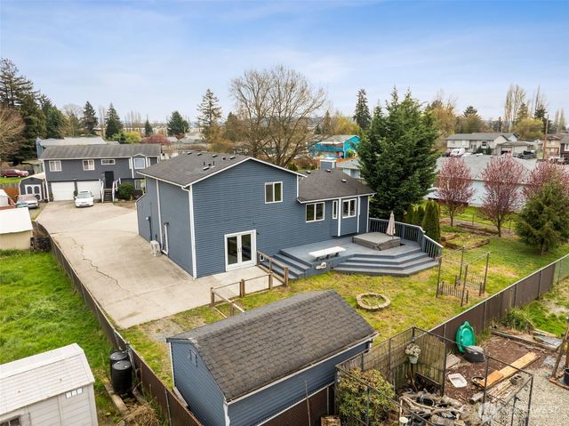 214 10th Avenue N, Algona, WA 98001