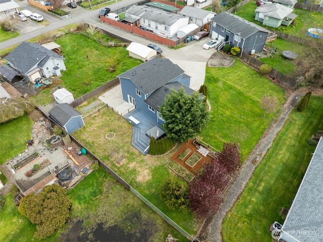 214 10th Avenue N, Algona, WA 98001