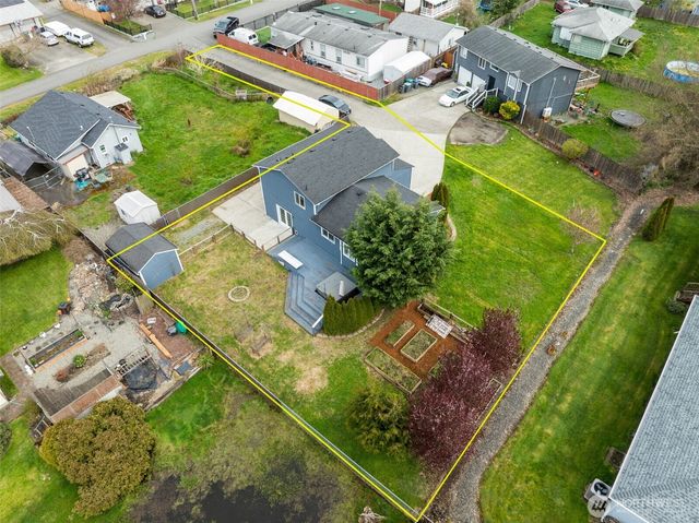 214 10th Avenue N, Algona, WA 98001