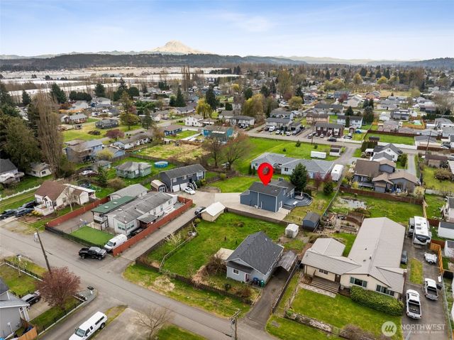 214 10th Avenue N, Algona, WA 98001