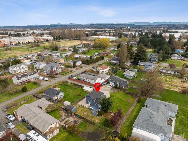 214 10th Avenue N, Algona, WA 98001