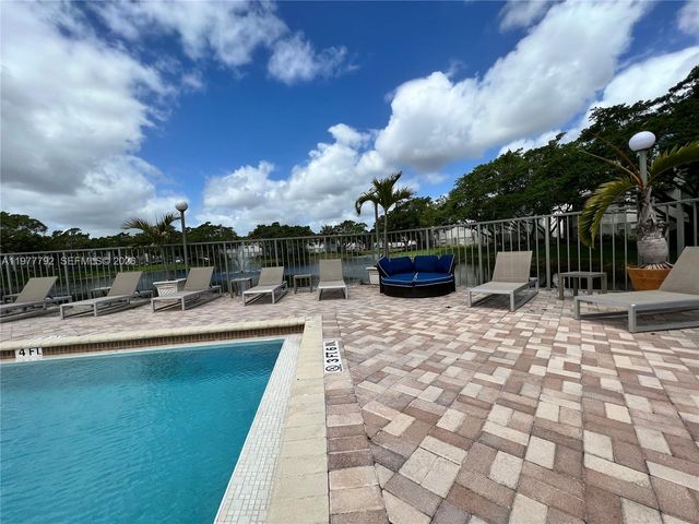 1401 Village Blvd 1927, West Palm Beach, FL 33409