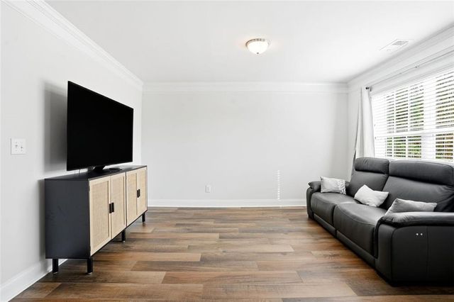 2200 GINGER LAKE DR NE Drive, Conyers, GA 30013