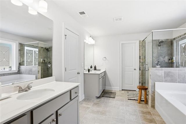 2200 GINGER LAKE DR NE Drive, Conyers, GA 30013