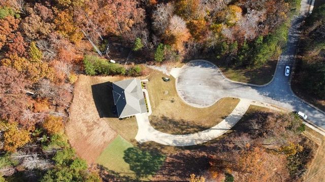 2200 GINGER LAKE DR NE Drive, Conyers, GA 30013