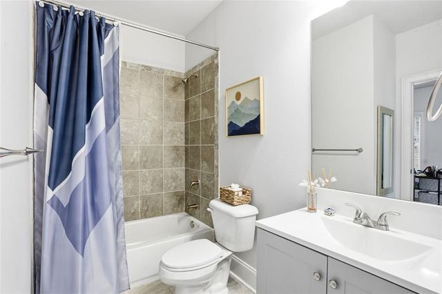 2200 GINGER LAKE DR NE Drive, Conyers, GA 30013