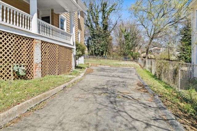 1825 Cambridge AVE, Roanoke, VA 24015