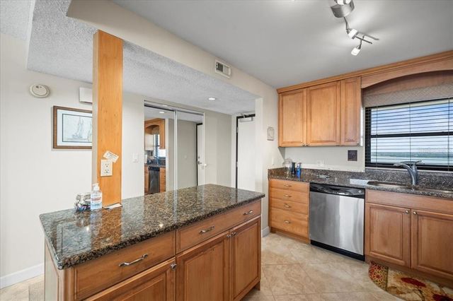 1270 GULF BOULEVARD 1903, Clearwater, FL 33767