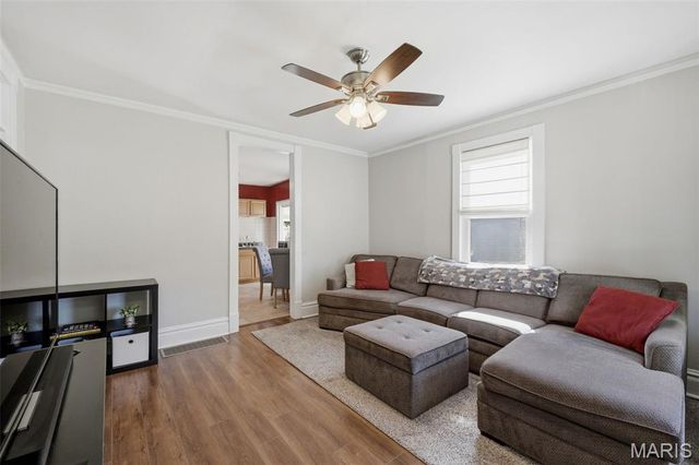 4955 Nagel Avenue, St Louis, MO 63109
