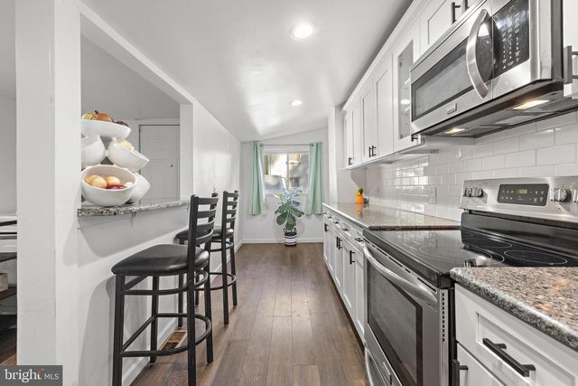 241 ROSELAND AVE, Lawrence Township, NJ 08648