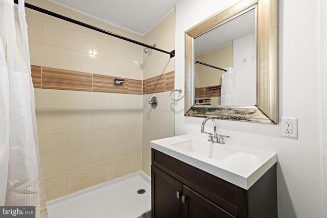 241 ROSELAND AVE, Lawrence Township, NJ 08648