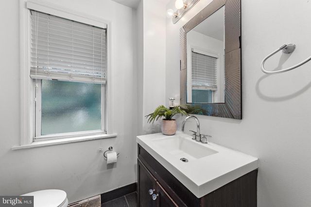 241 ROSELAND AVE, Lawrence Township, NJ 08648