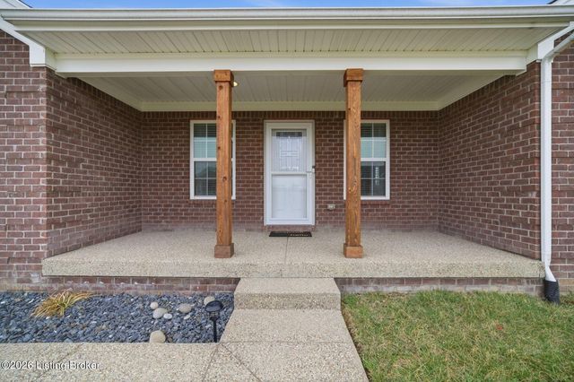 130 Reagan Dr, Taylorsville, KY 40071