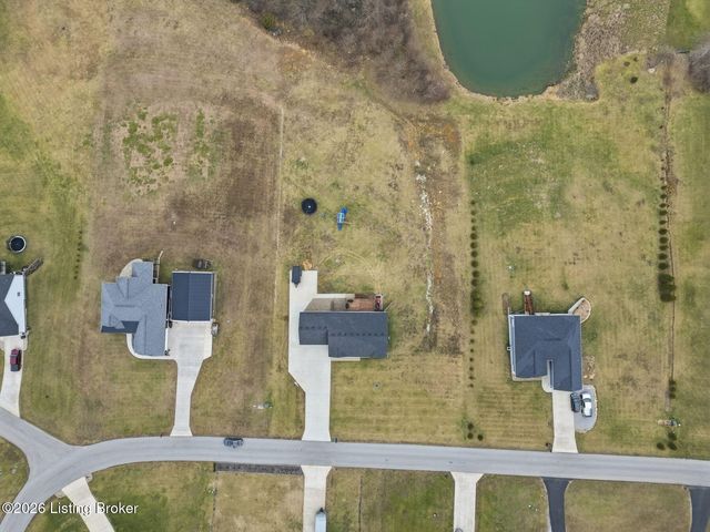 130 Reagan Dr, Taylorsville, KY 40071