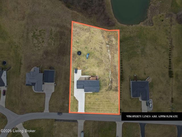 130 Reagan Dr, Taylorsville, KY 40071