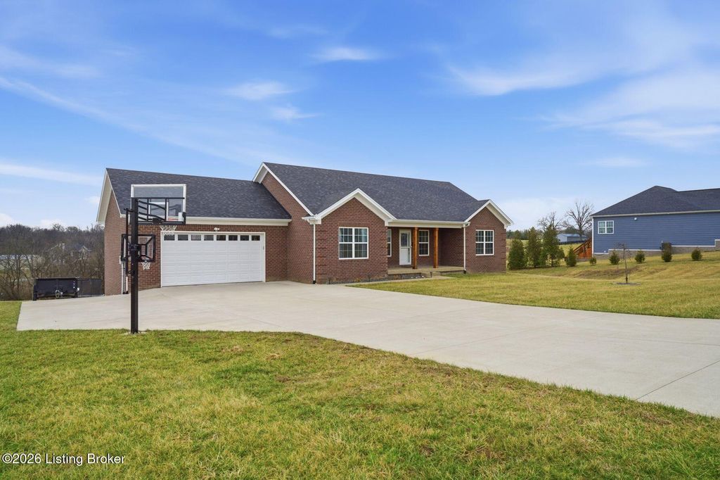 130 Reagan Dr, Taylorsville, KY 40071