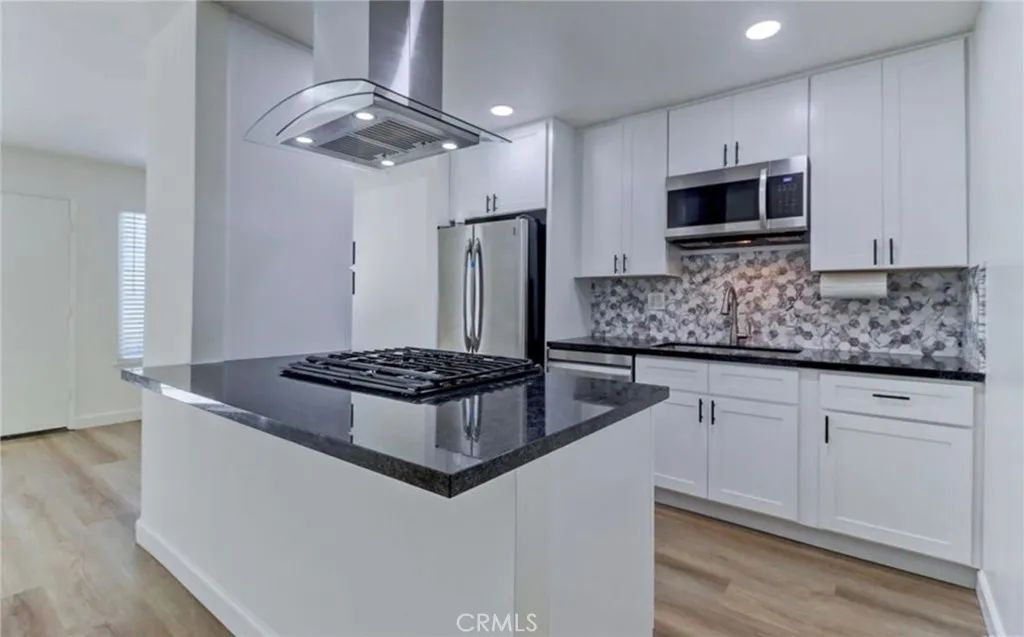 1647 Iowa Street C, Costa Mesa, CA 92626