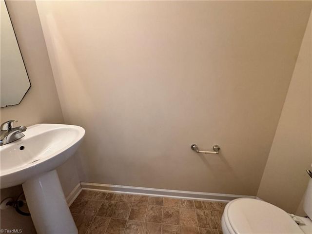 5564 Farm House Trail, Winston-salem, NC 27103