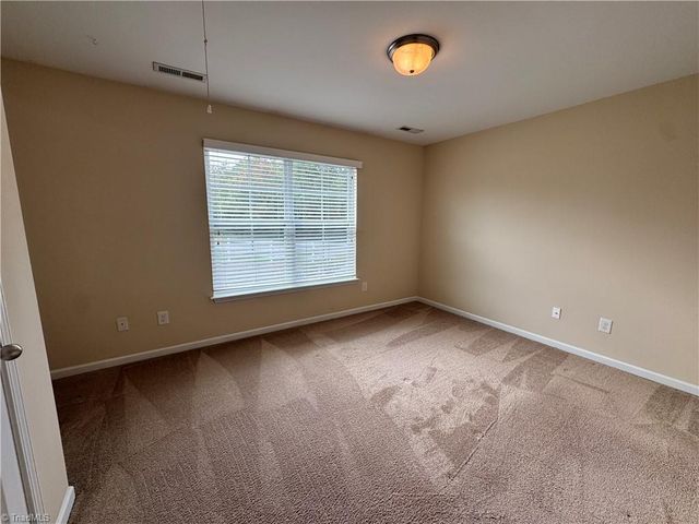 5564 Farm House Trail, Winston-salem, NC 27103