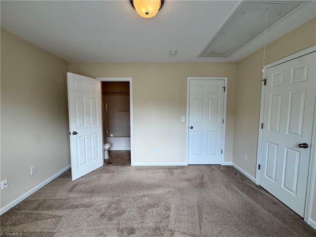 5564 Farm House Trail, Winston-salem, NC 27103
