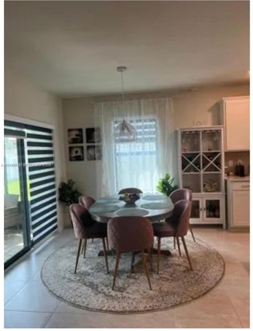 3158 Poinciana Street, Fort Lauderdale, FL 33311