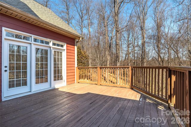 108 Justice Ridge Road, Candler, NC 28715
