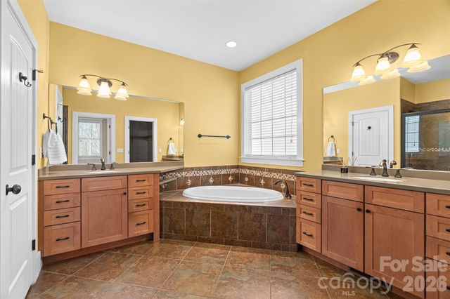 108 Justice Ridge Road, Candler, NC 28715