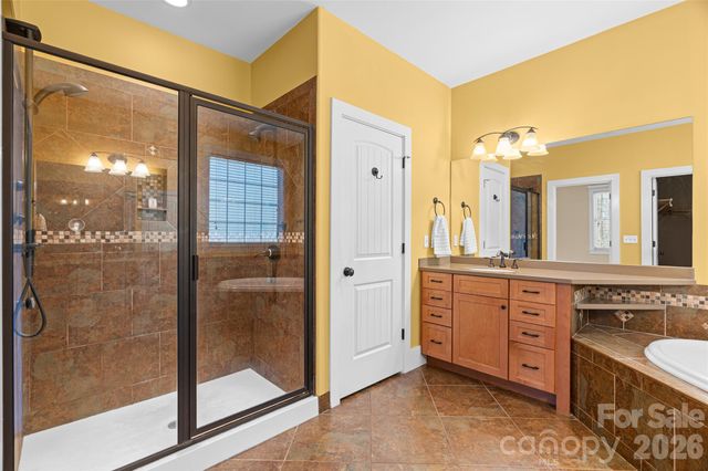 108 Justice Ridge Road, Candler, NC 28715