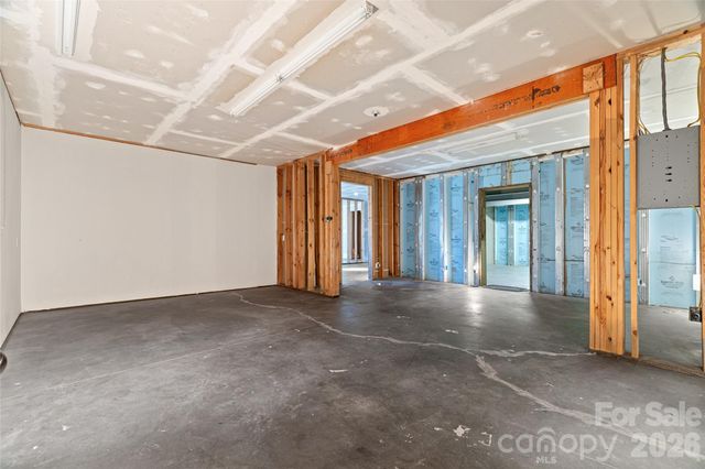 108 Justice Ridge Road, Candler, NC 28715