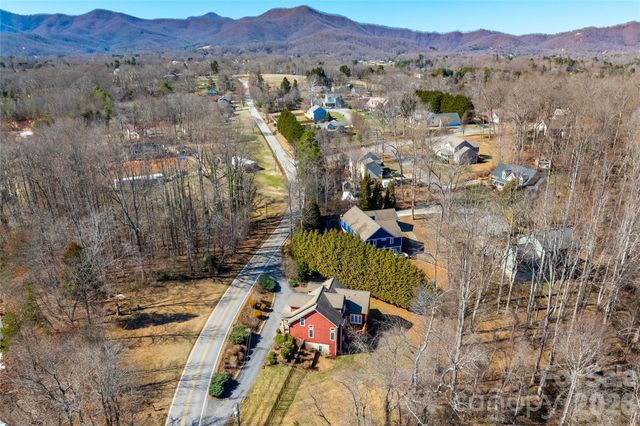 108 Justice Ridge Road, Candler, NC 28715