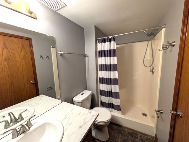 599 Echo Court, Saline, MI 48176