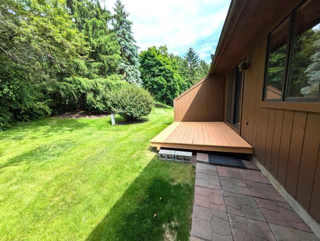 599 Echo Court, Saline, MI 48176