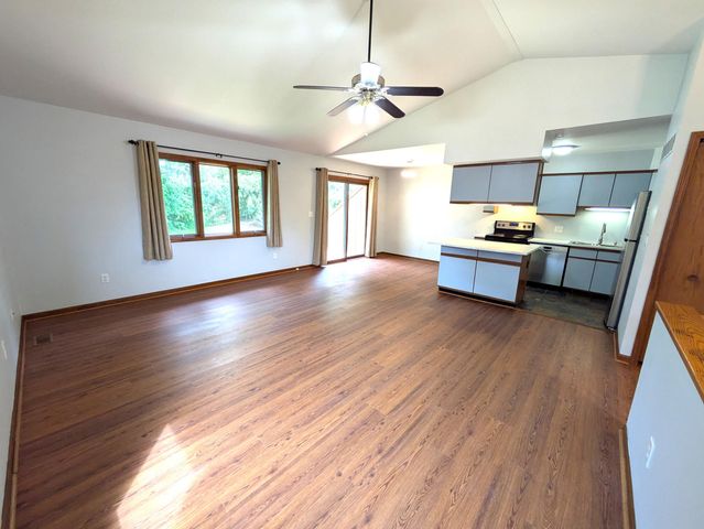 599 Echo Court, Saline, MI 48176