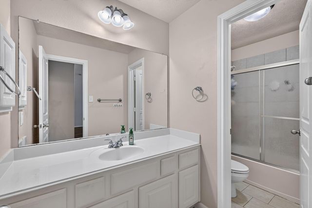 74 Oriel Oaks Circle, The Woodlands, TX 77382