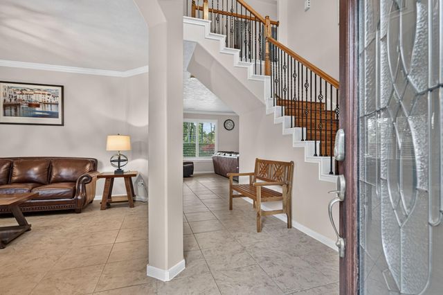 74 Oriel Oaks Circle, The Woodlands, TX 77382
