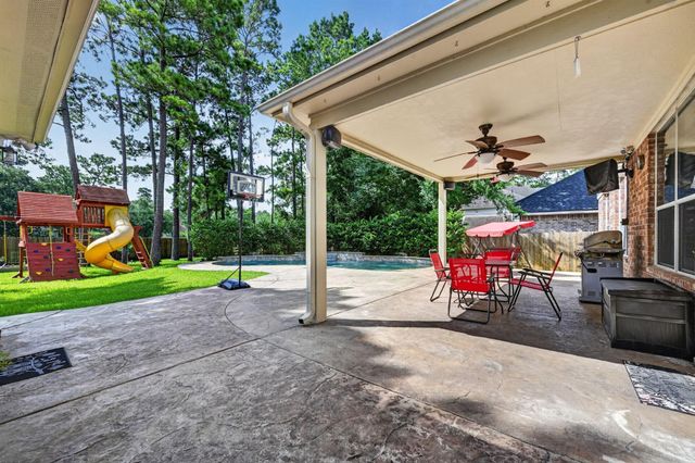 74 Oriel Oaks Circle, The Woodlands, TX 77382