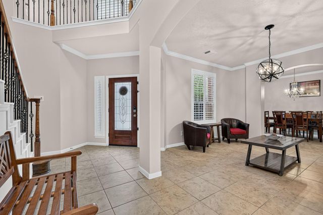 74 Oriel Oaks Circle, The Woodlands, TX 77382