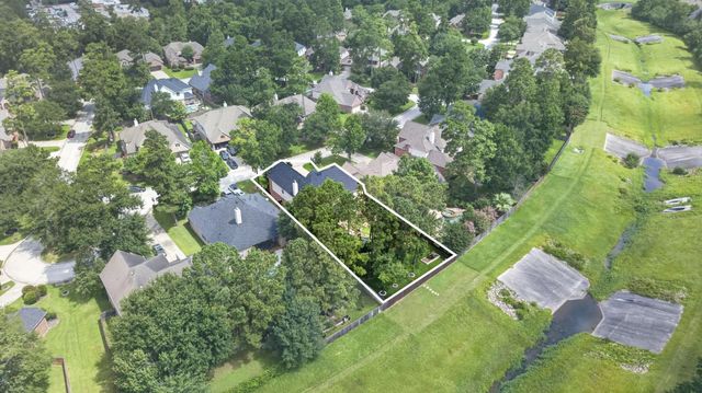 74 Oriel Oaks Circle, The Woodlands, TX 77382