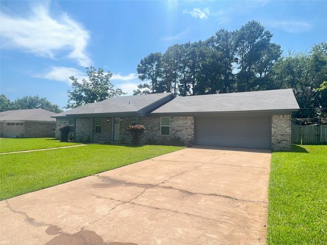 104 Kimberly Street, Sulphur Springs, TX 75482