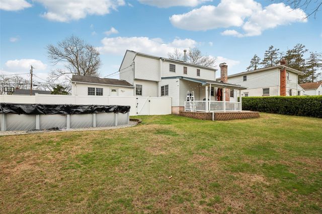 1032 5th Street, West Babylon, NY 11704