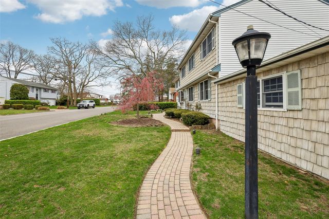 1032 5th Street, West Babylon, NY 11704