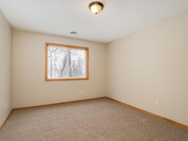 3612 Saint Francis Way H, Eagan, MN 55123