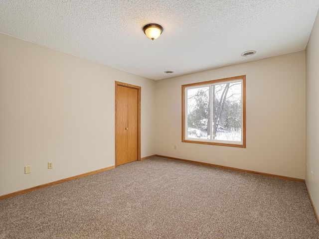 3612 Saint Francis Way H, Eagan, MN 55123