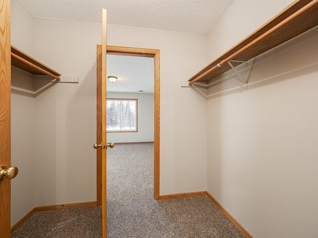 3612 Saint Francis Way H, Eagan, MN 55123