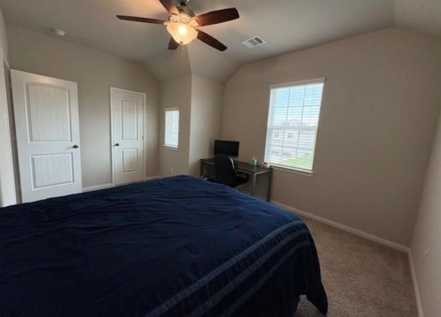 982 Crossing Drive, Bryan, TX 77803