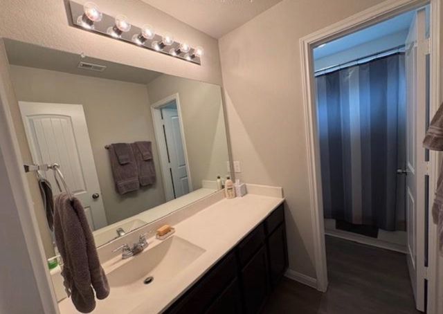 982 Crossing Drive, Bryan, TX 77803