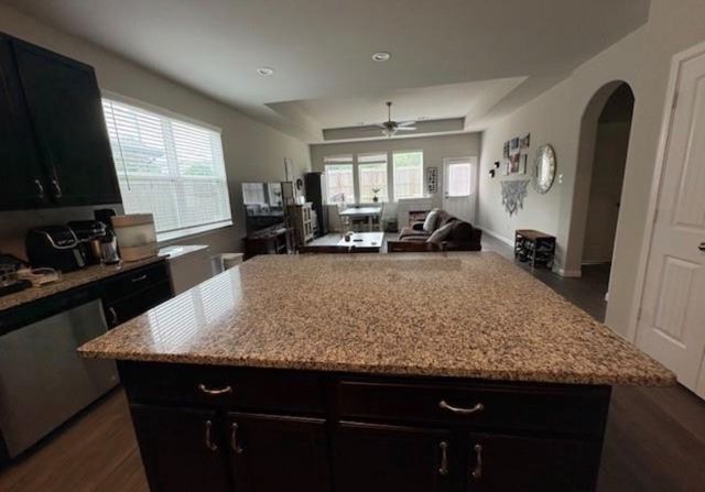 982 Crossing Drive, Bryan, TX 77803