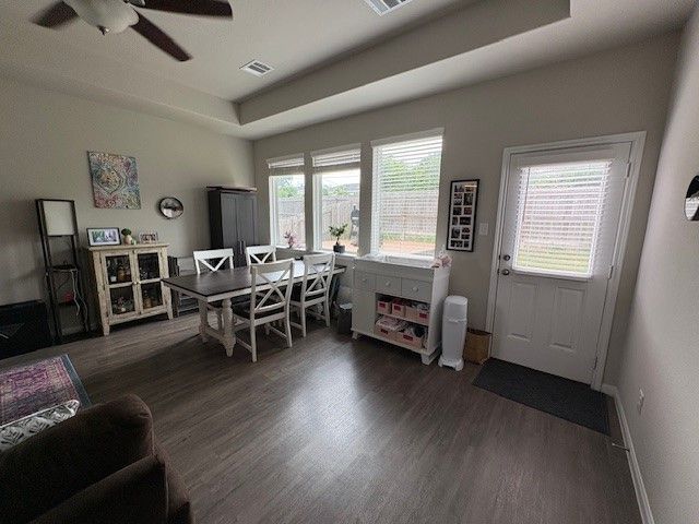 982 Crossing Drive, Bryan, TX 77803